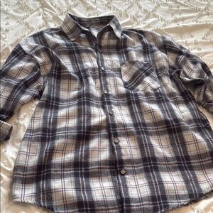 Womens Plaid Shirt - Button up ~ Size L